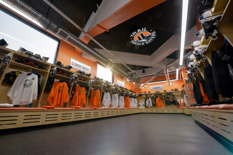Trail Smoke Eaters 1
